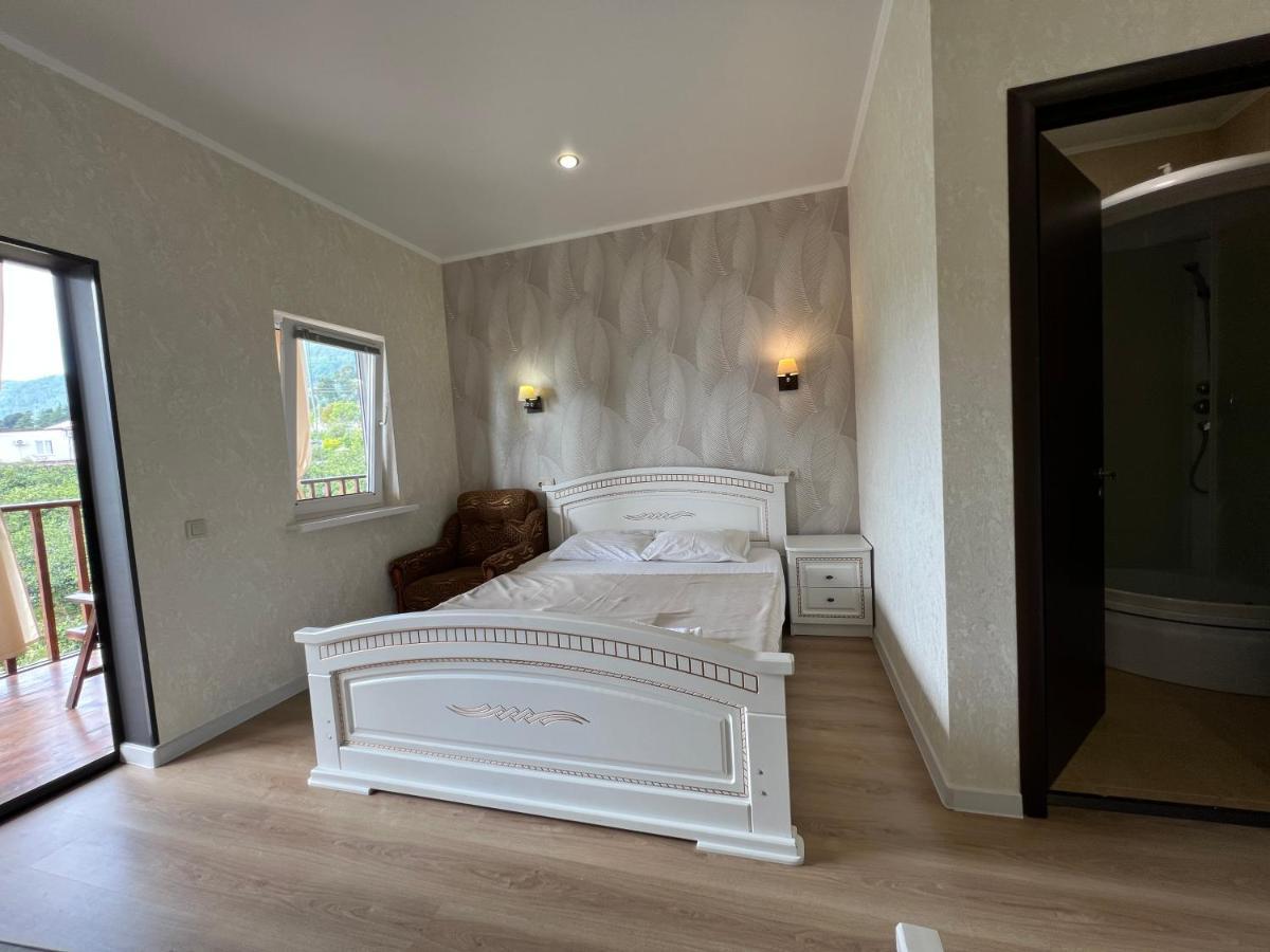 Gostievoi Dom Meri New Athos Exterior foto