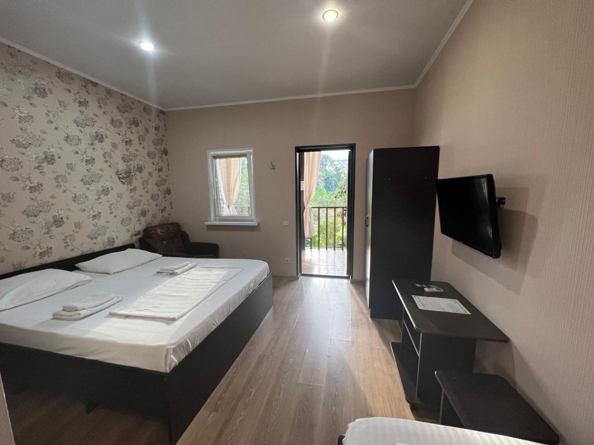 Gostievoi Dom Meri New Athos Exterior foto