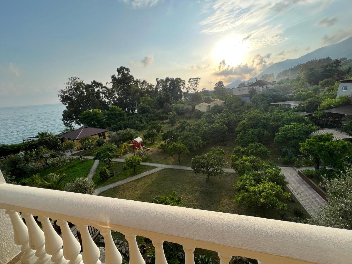 Gostievoi Dom Meri New Athos Exterior foto